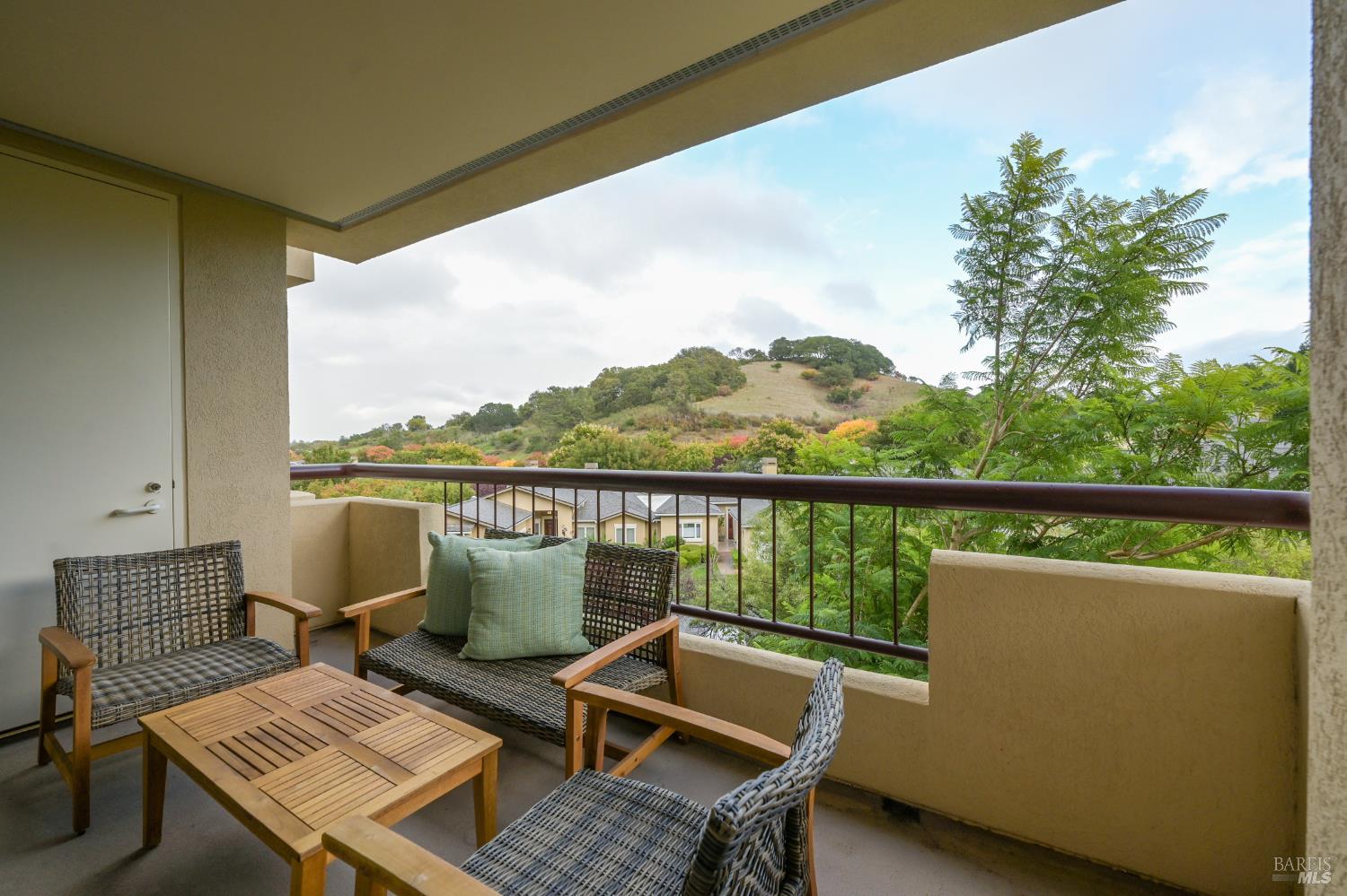 400 Deer Valley Road Unit: #4M