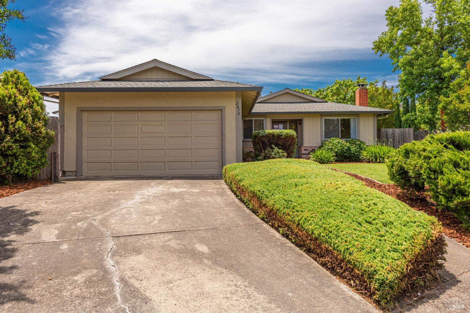 2454 Dunaway Drive