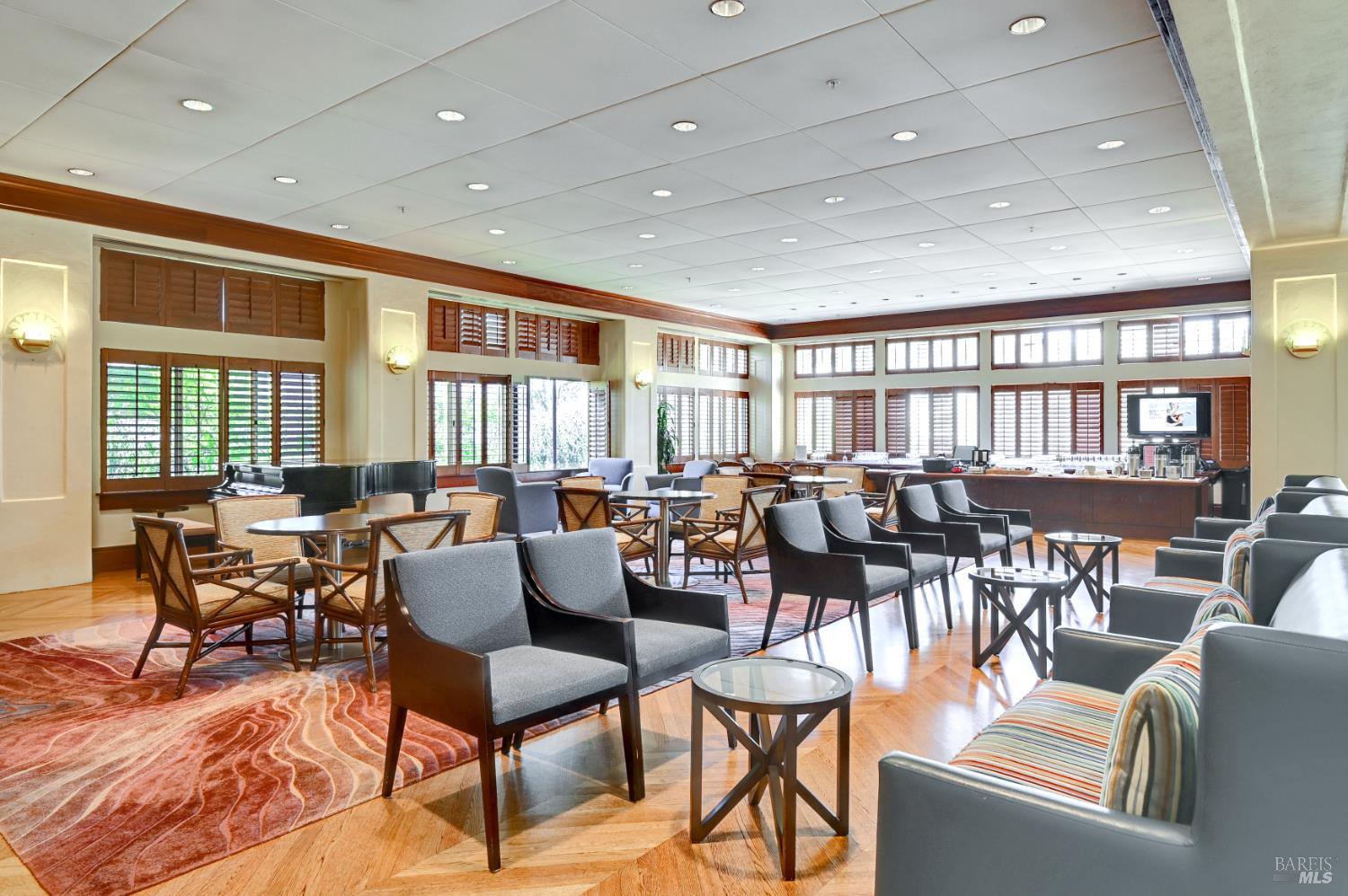 600 Deer Valley Road Unit: #3E