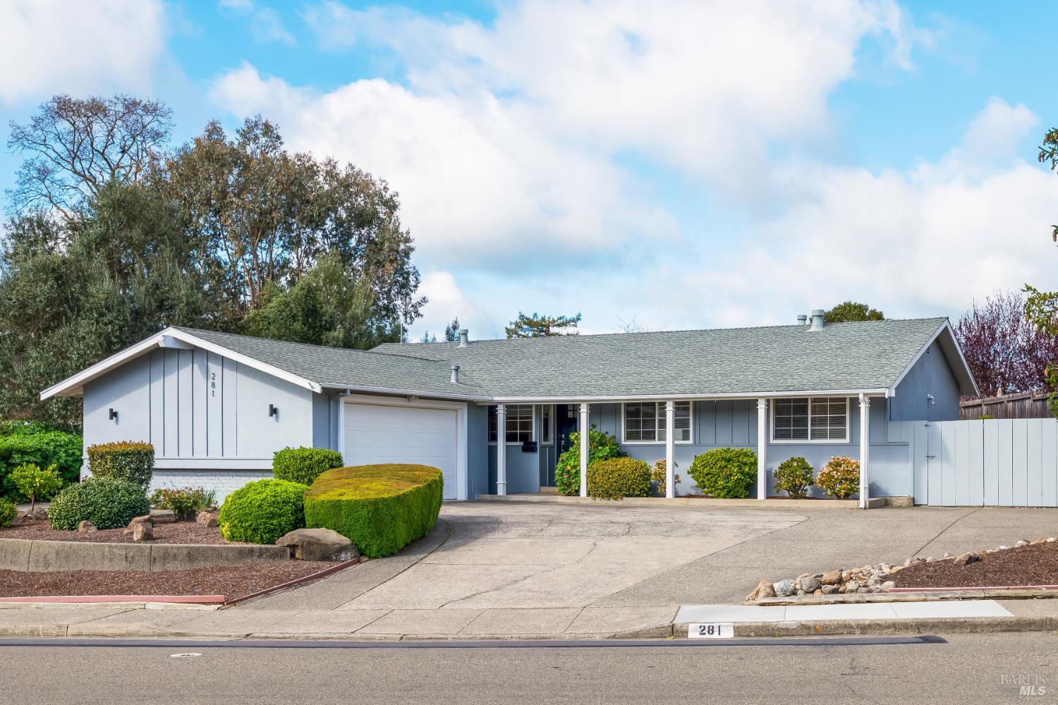 281 San Carlos Way