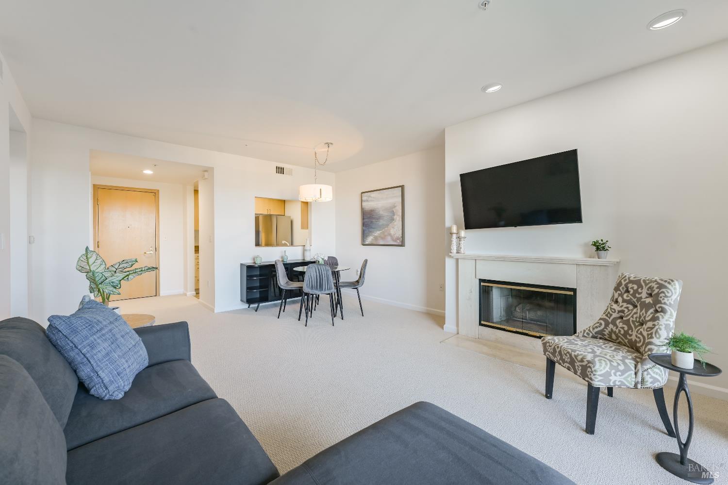 400 Deer Valley Road Unit: #3D