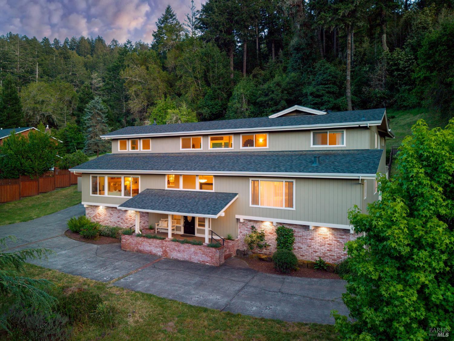 433 San Geronimo Valley Drive