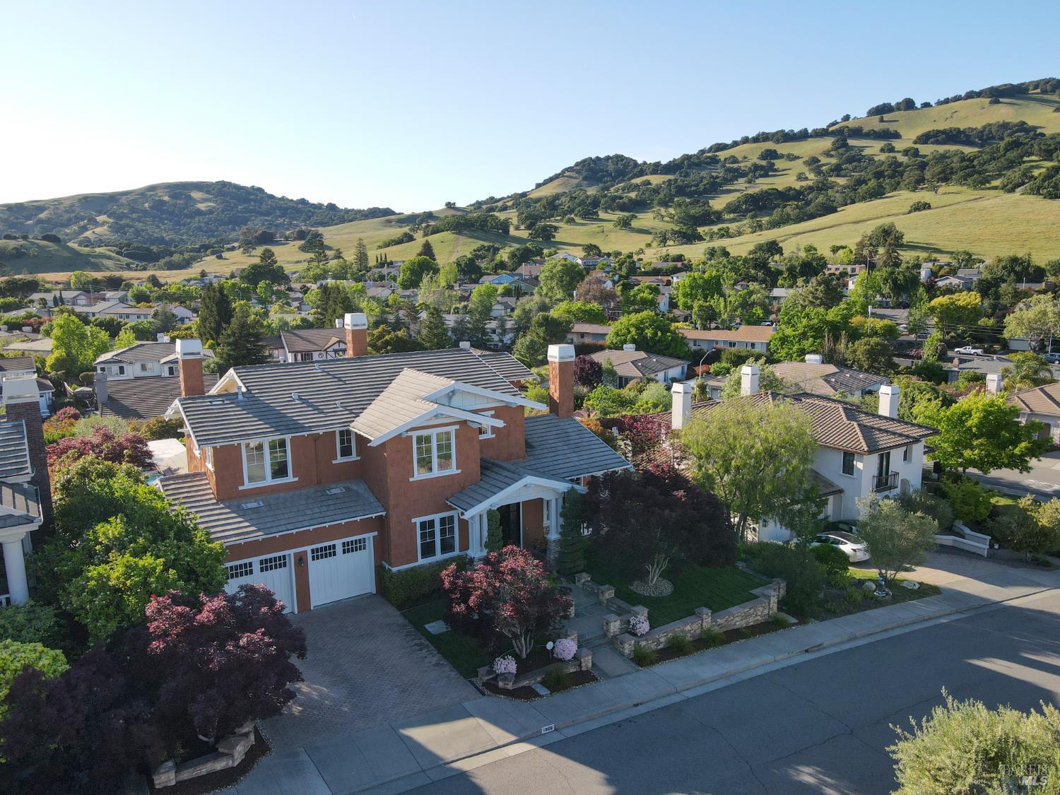 1026 Valle View Court