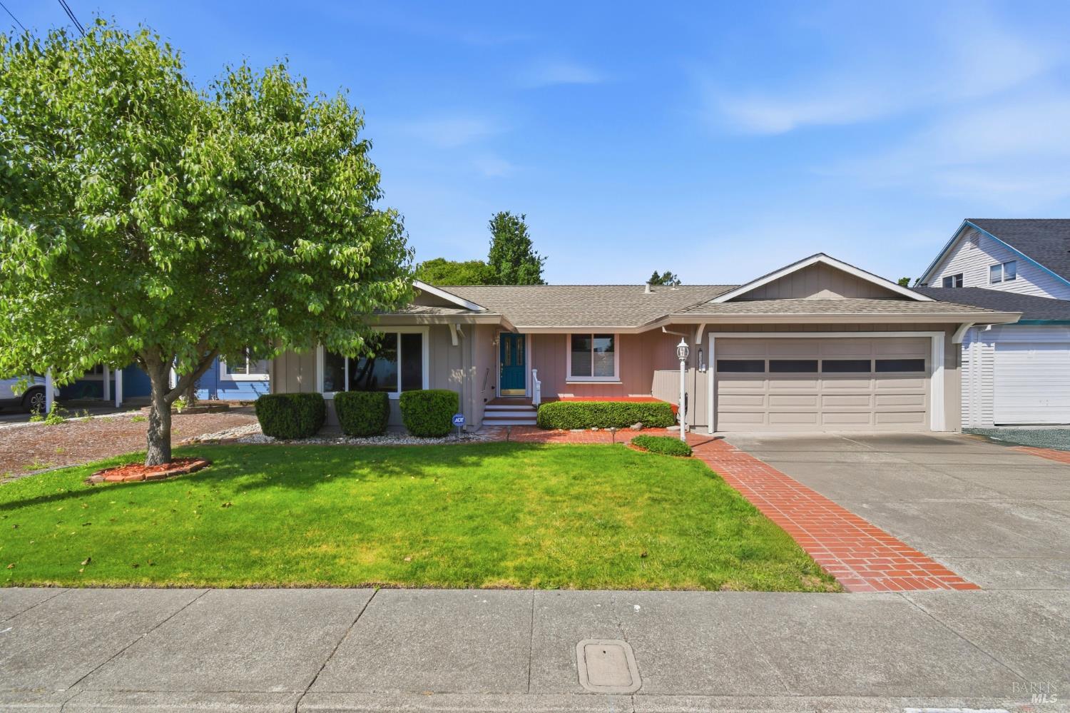7581 Bonita Avenue