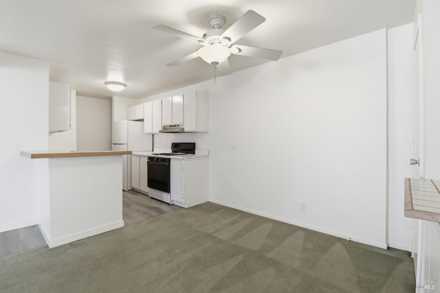 318 Larkspur Plaza Drive