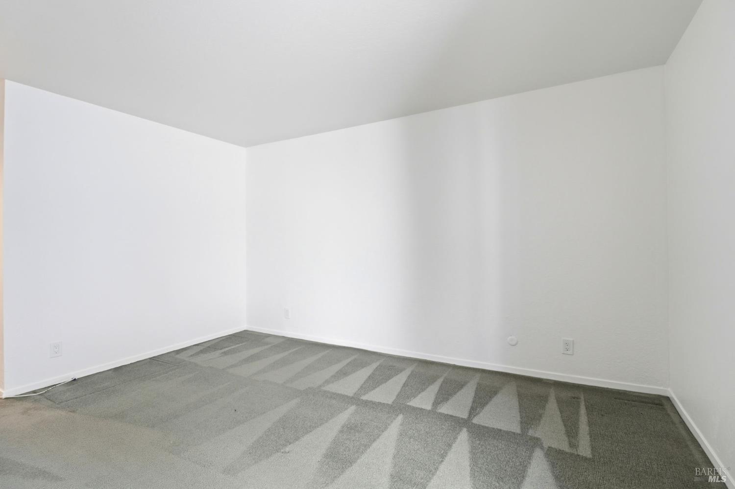 318 Larkspur Plaza Drive