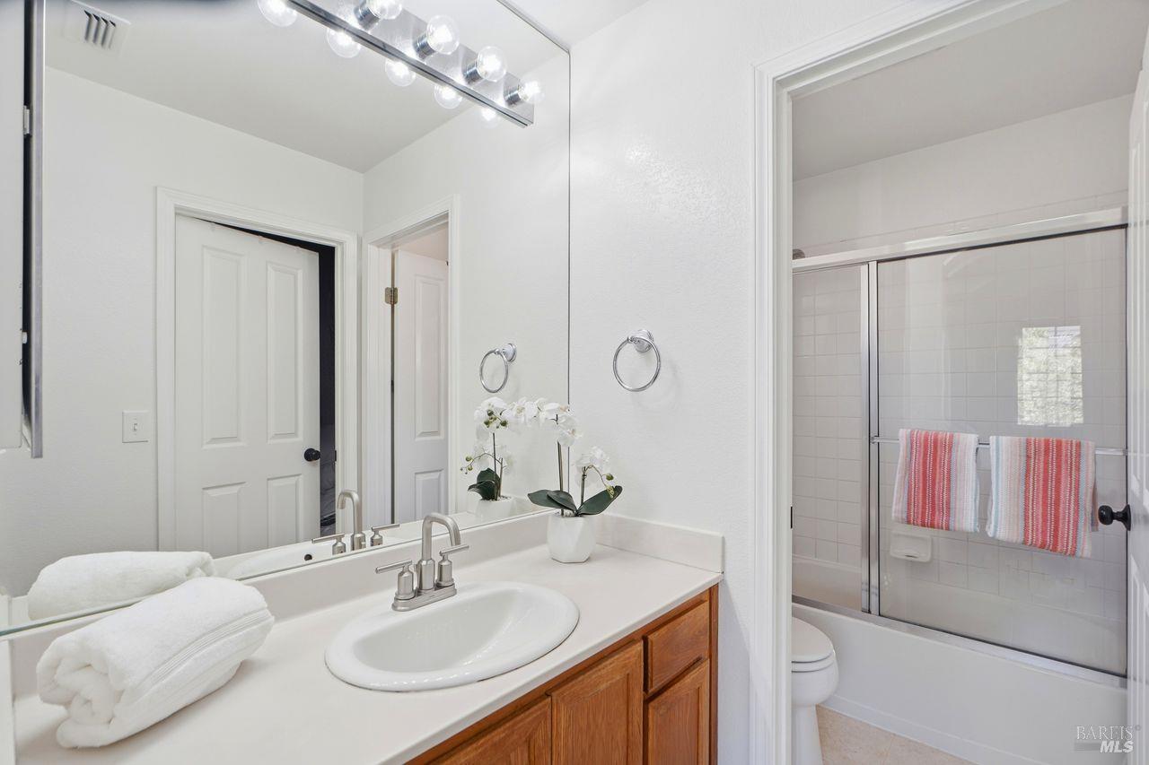 1121 Brighton View Circle