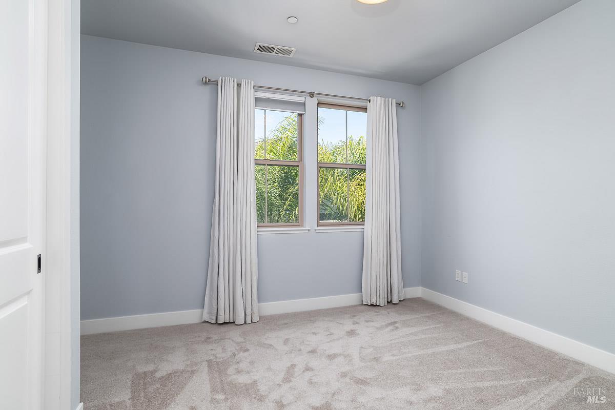 12 Avocet Court