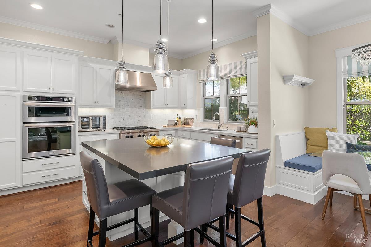 12 Avocet Court