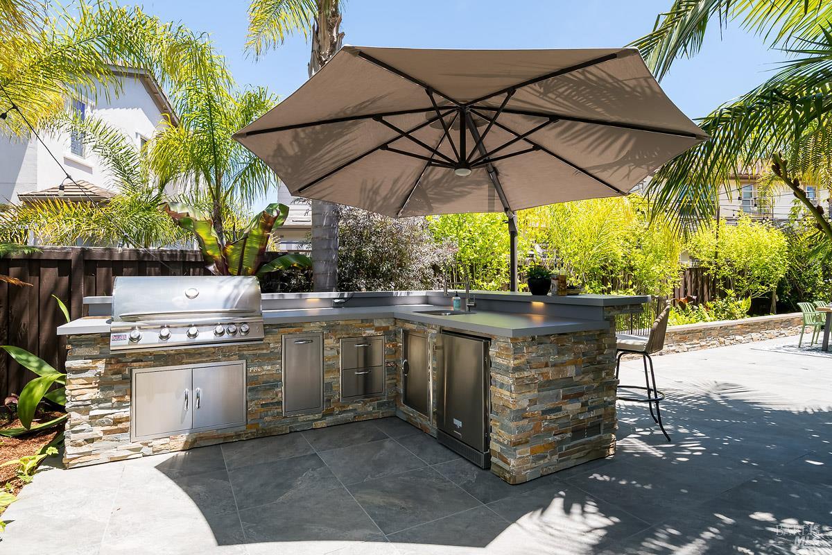 12 Avocet Court