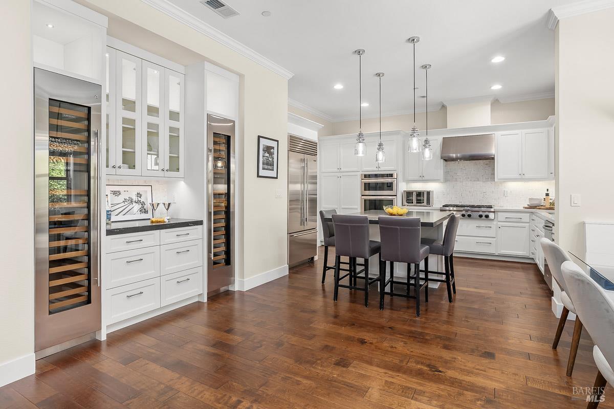 12 Avocet Court