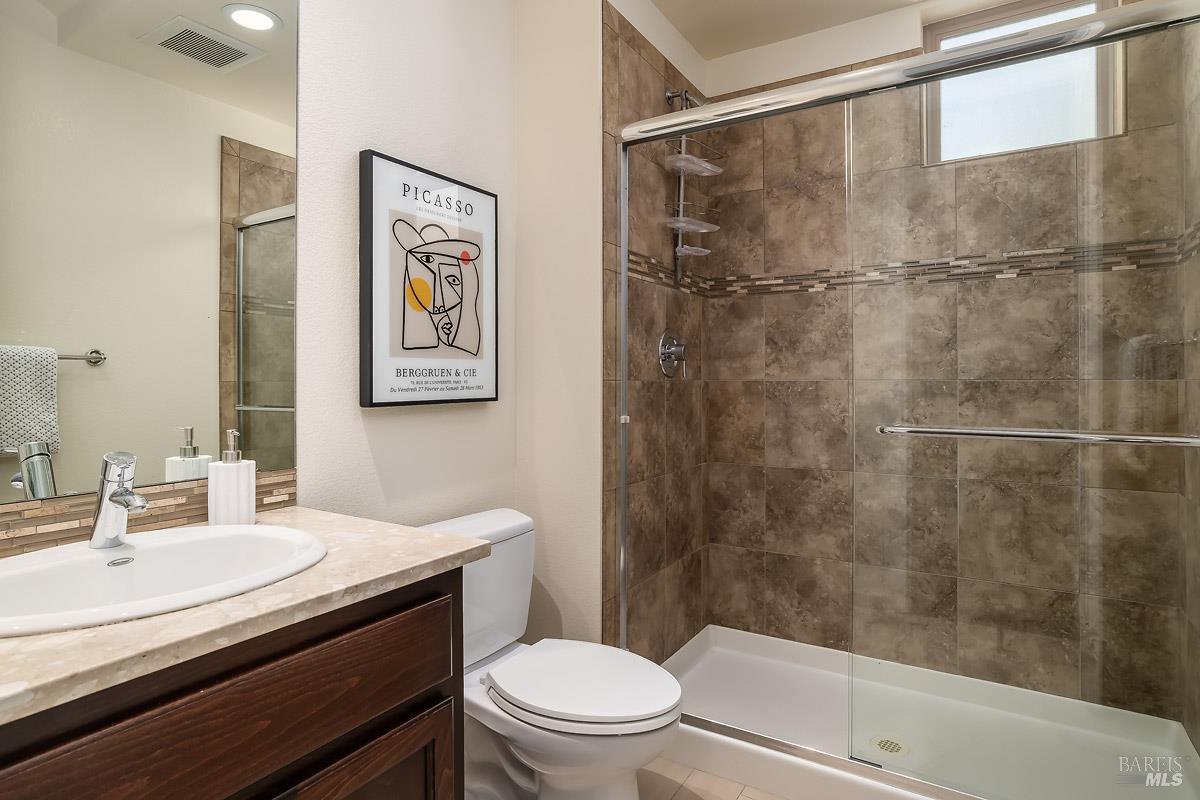 12 Avocet Court