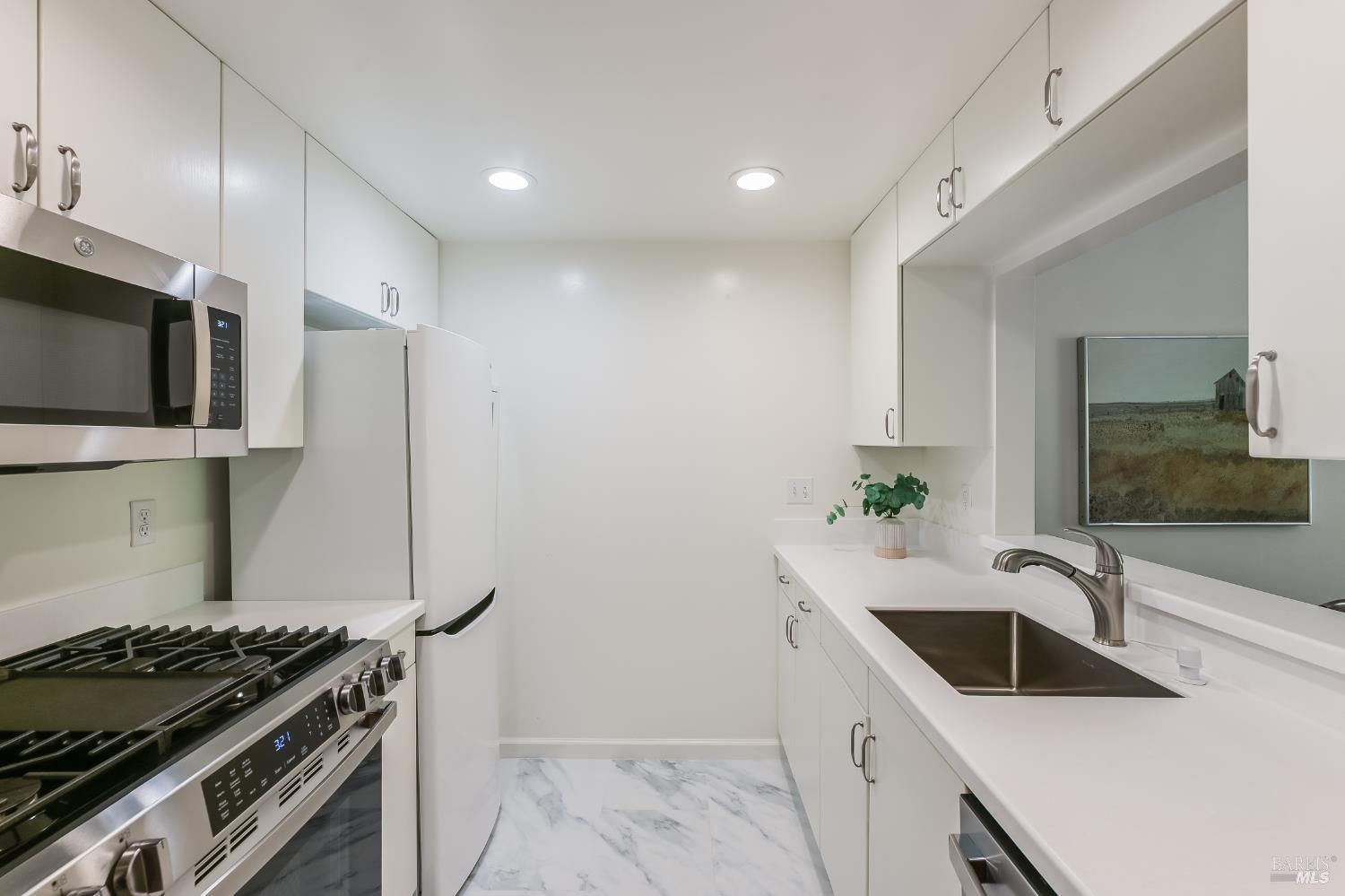 400 Deer Valley Road Unit: #2G