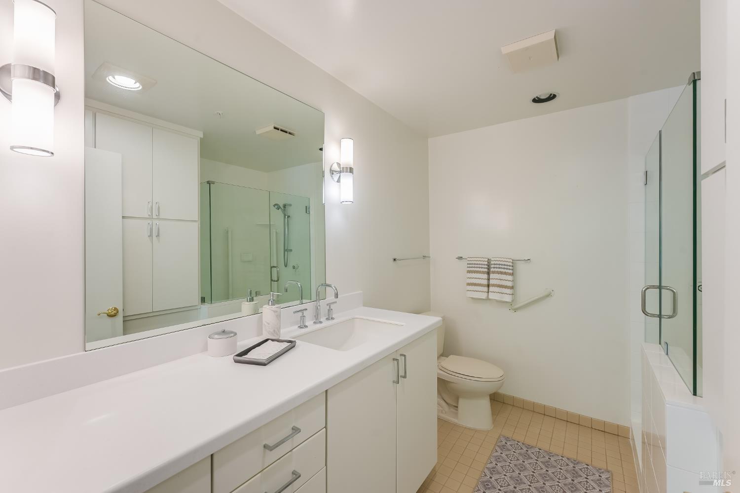 400 Deer Valley Road Unit: #2G
