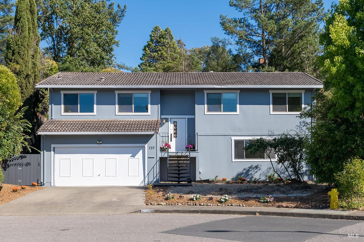 727 Alice Street