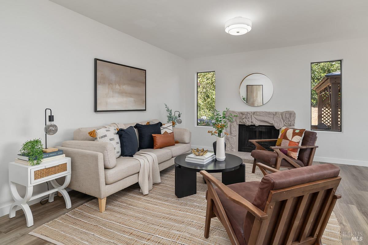 3001 Topaz Drive