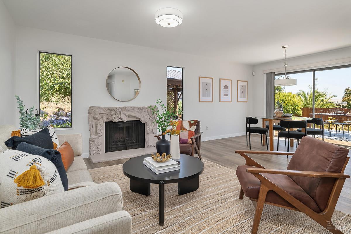 3001 Topaz Drive