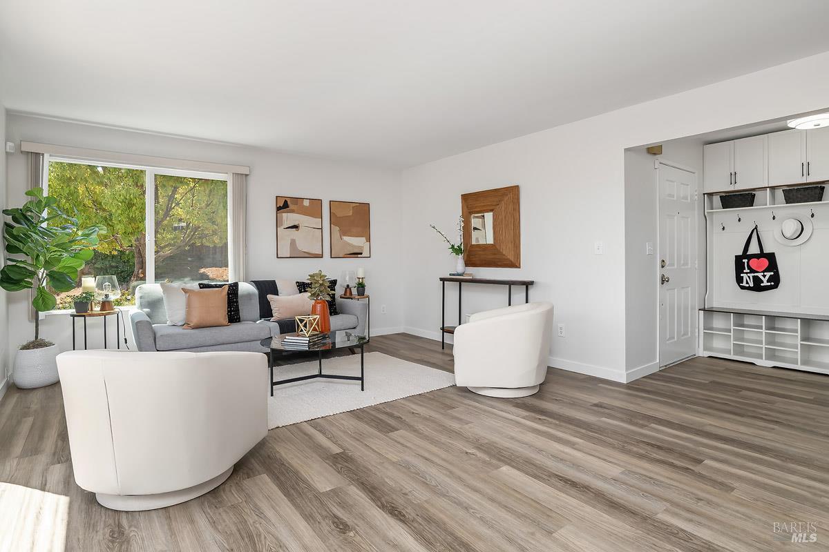 3001 Topaz Drive