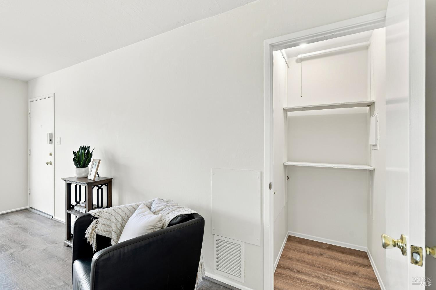 1032 Los Gamos Road Unit: #A