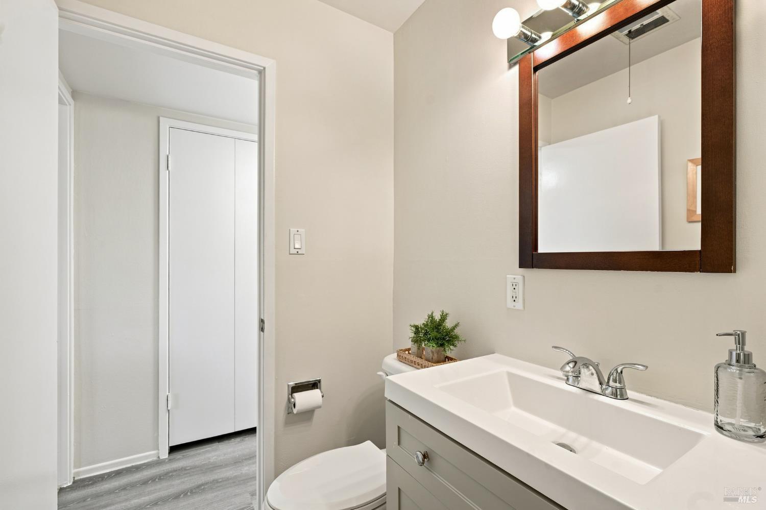 1032 Los Gamos Road Unit: #A