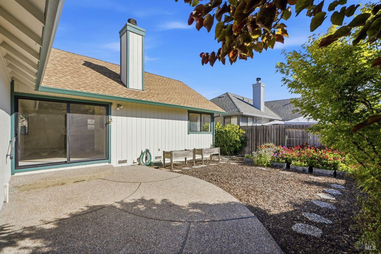 1409 Morning Glory Drive