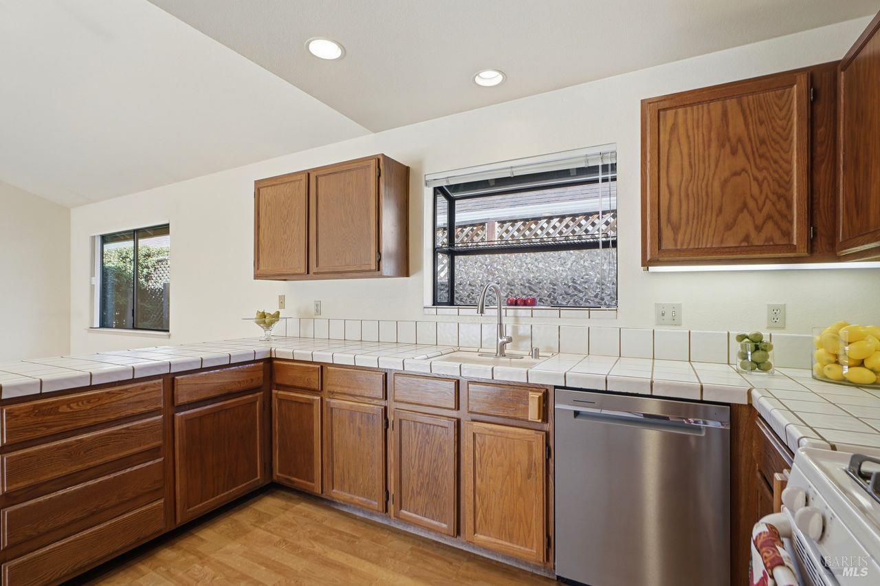 1409 Morning Glory Drive