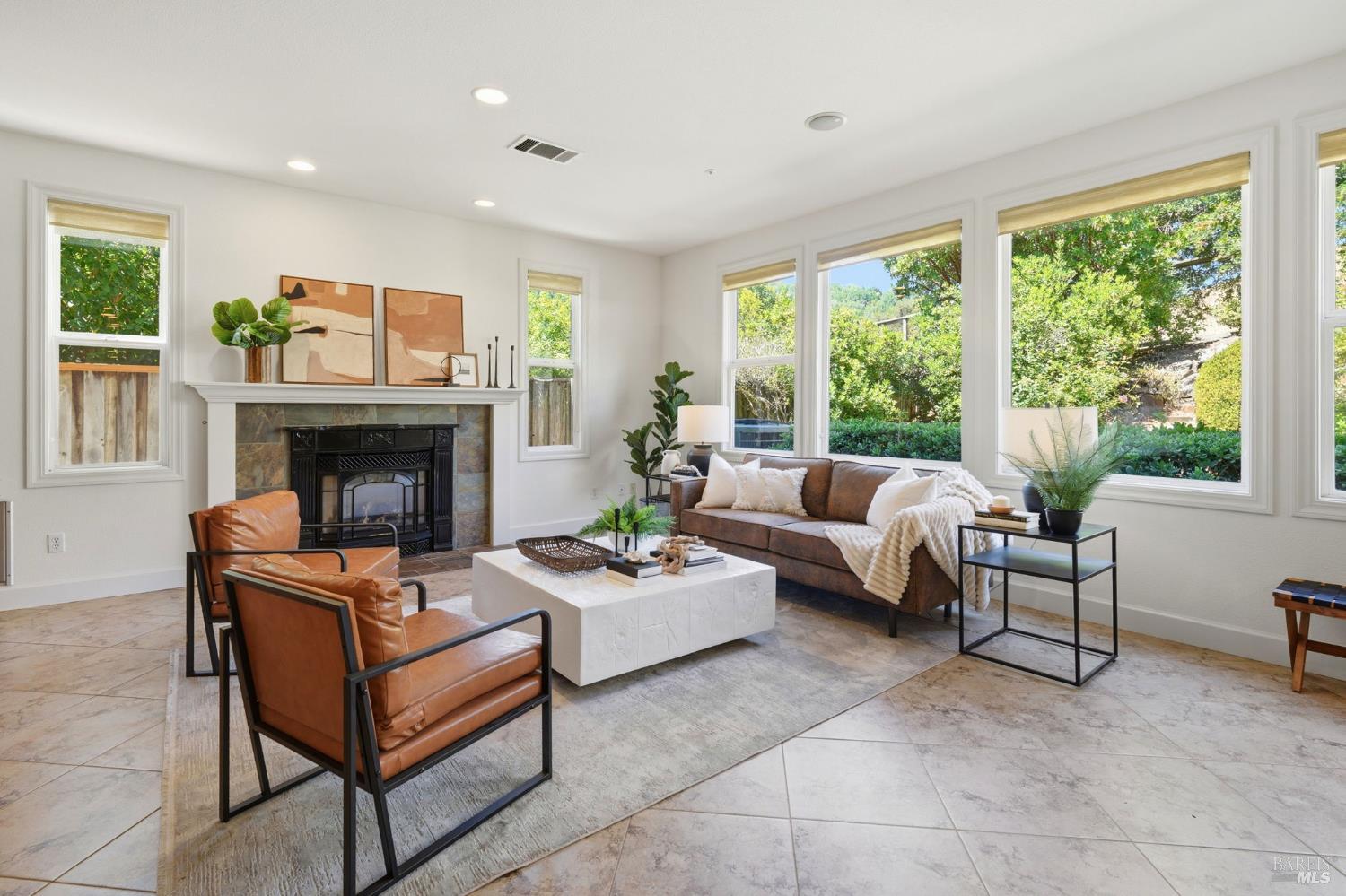 33 Pepper Creek Way