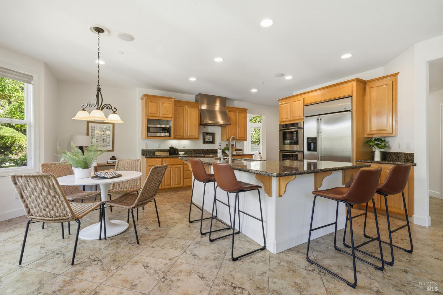 33 Pepper Creek Way