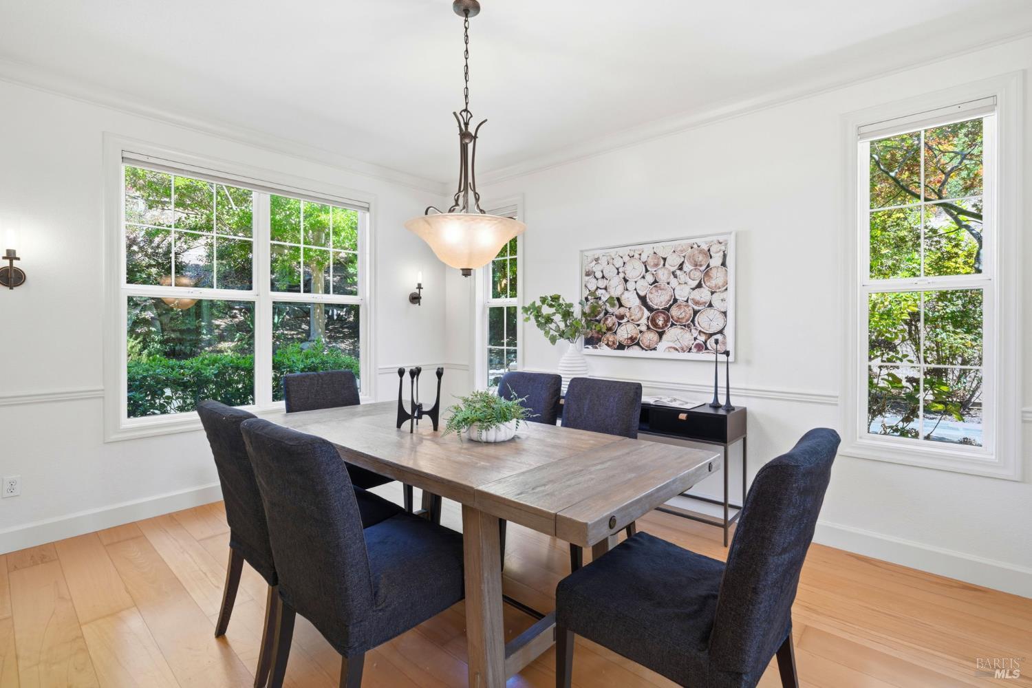 33 Pepper Creek Way