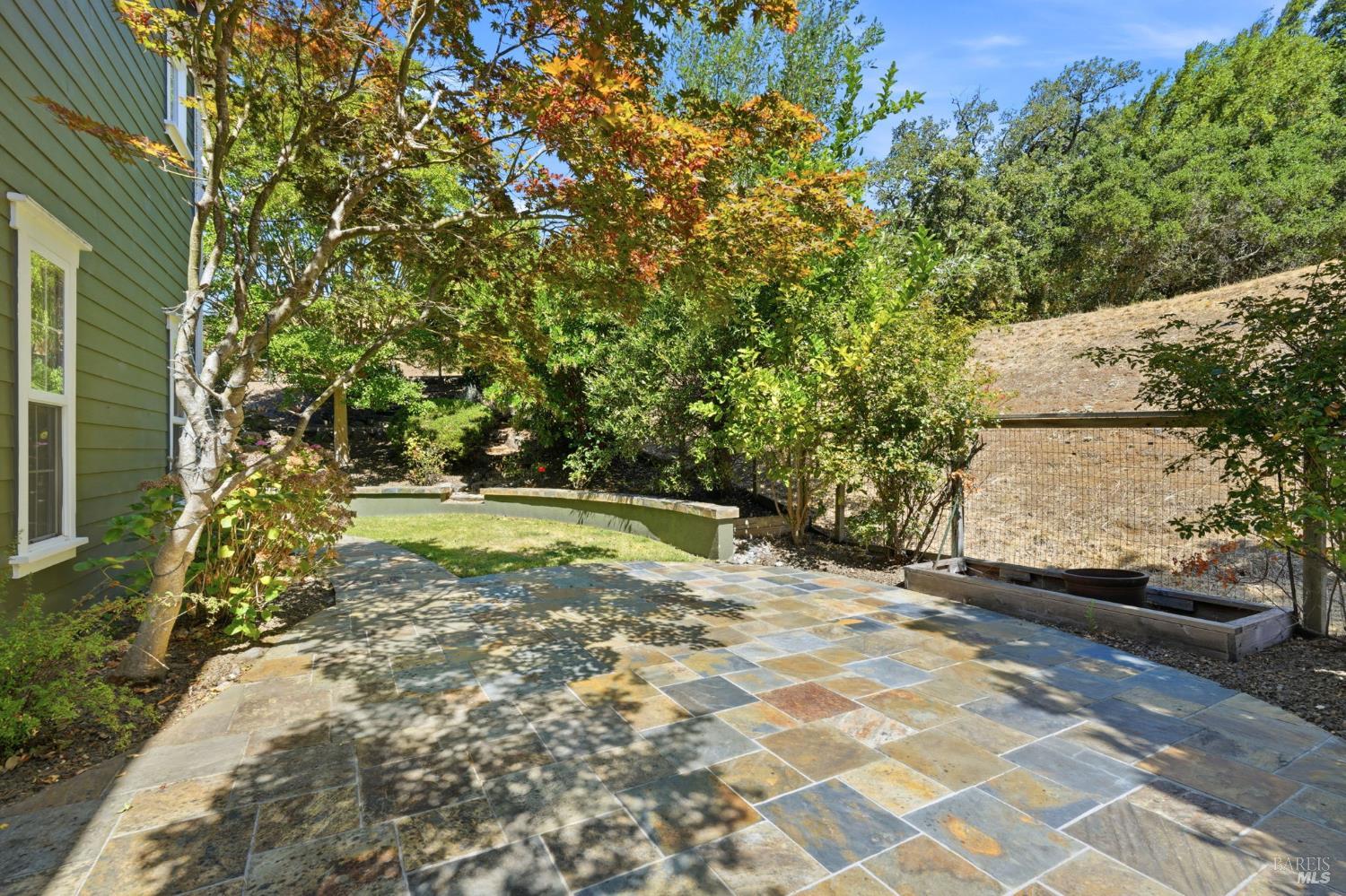 33 Pepper Creek Way