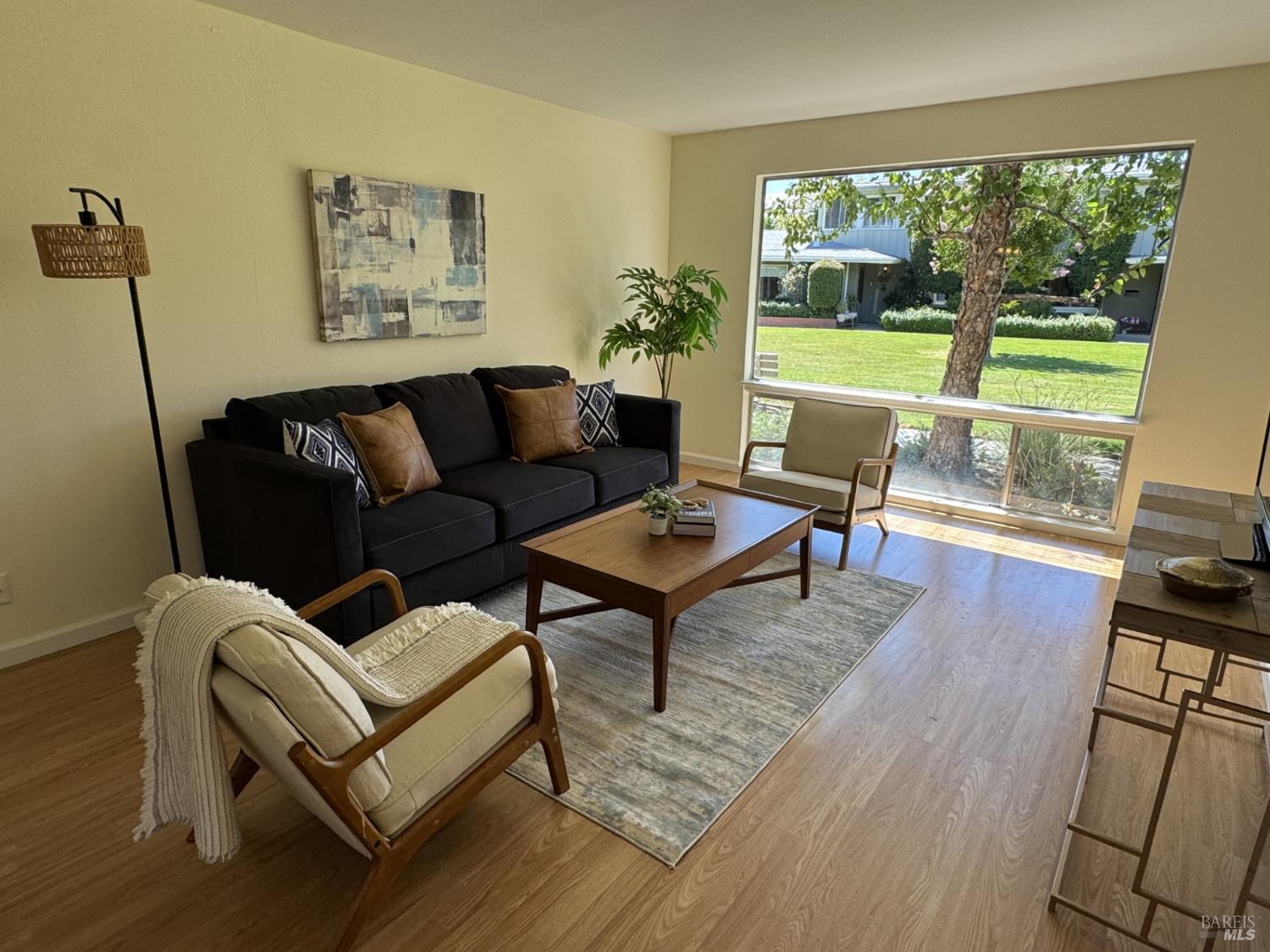 1056 Los Gamos Road Unit: #E