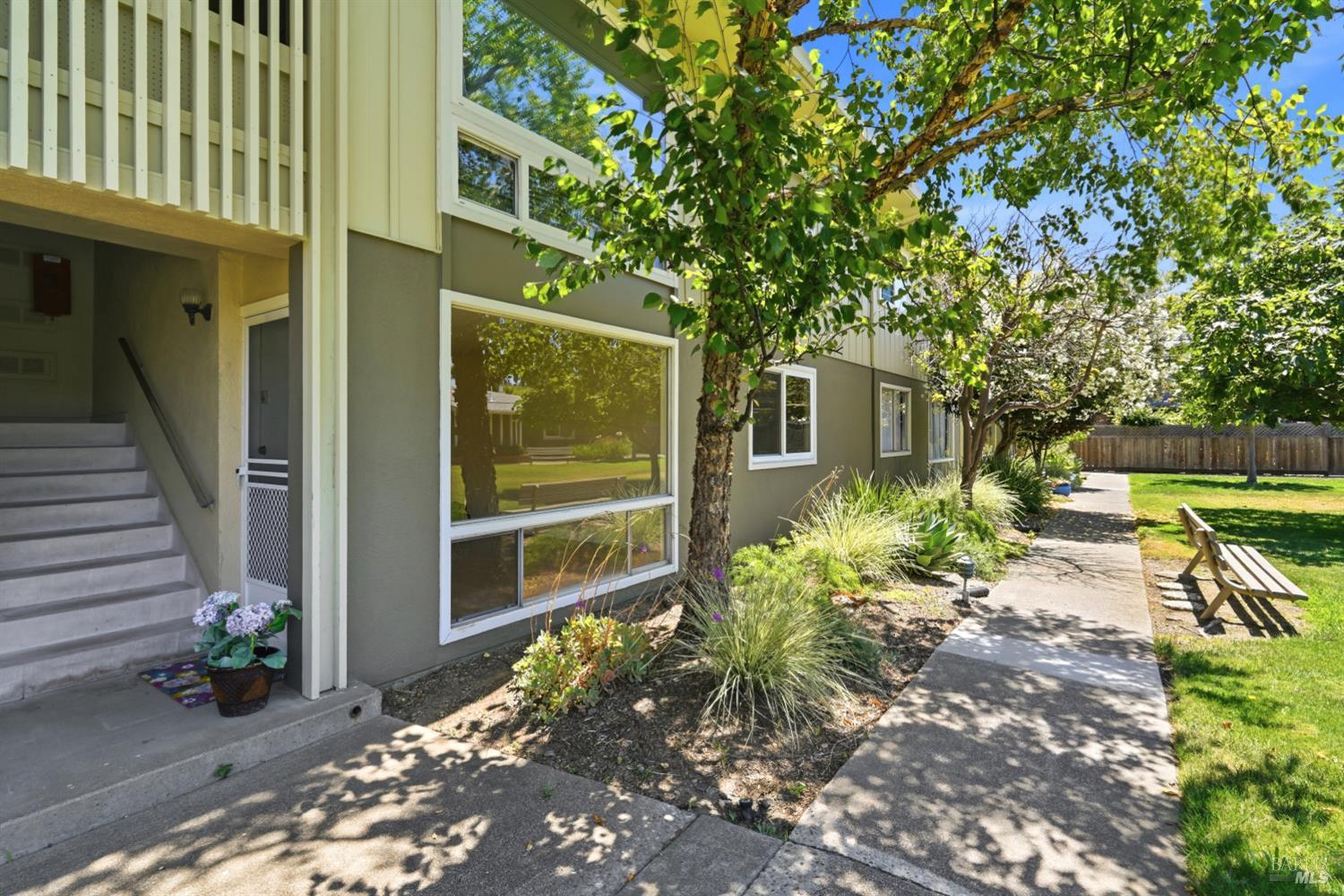 1056 Los Gamos Road Unit: #E