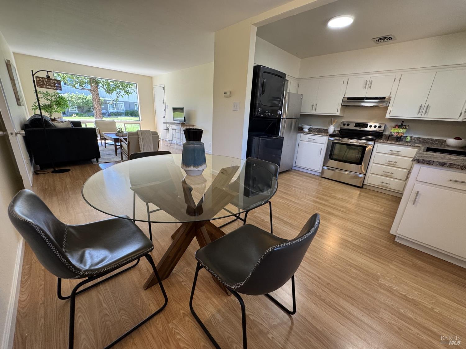 1056 Los Gamos Road Unit: #E