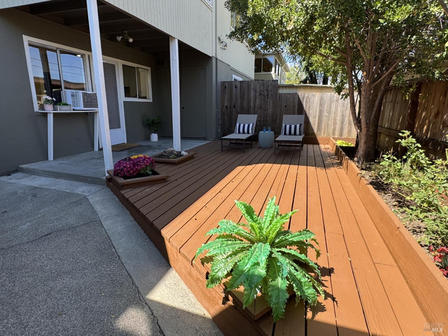 1056 Los Gamos Road Unit: #E