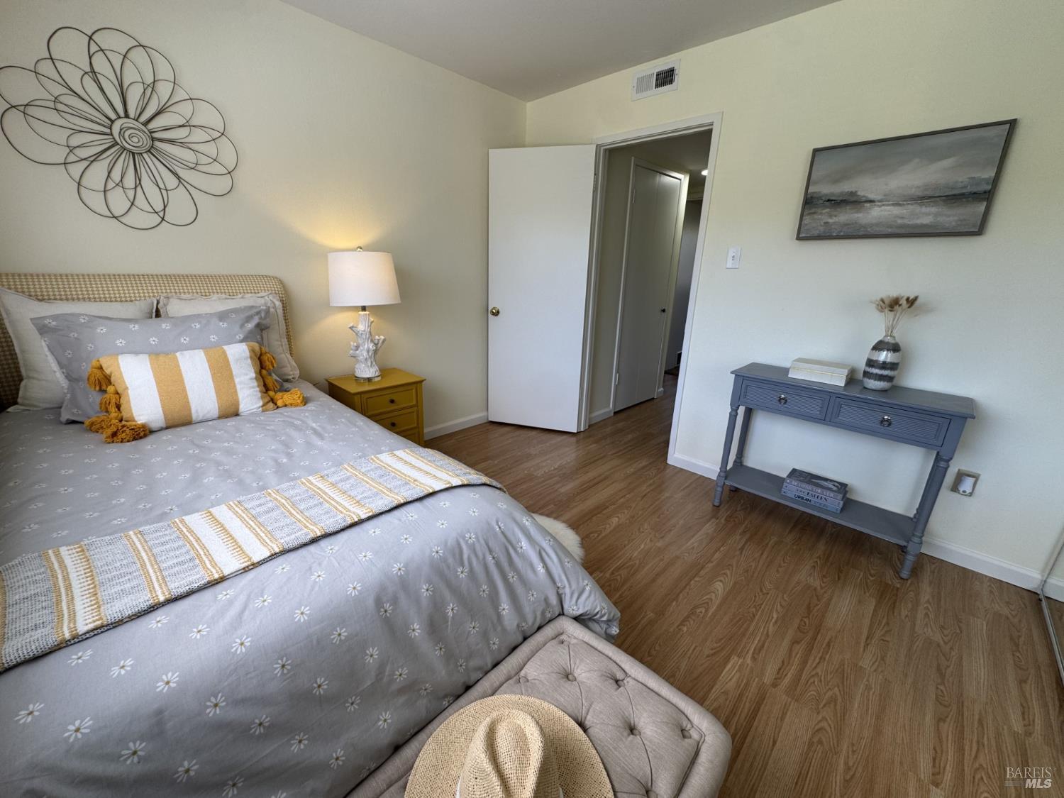1056 Los Gamos Road Unit: #E