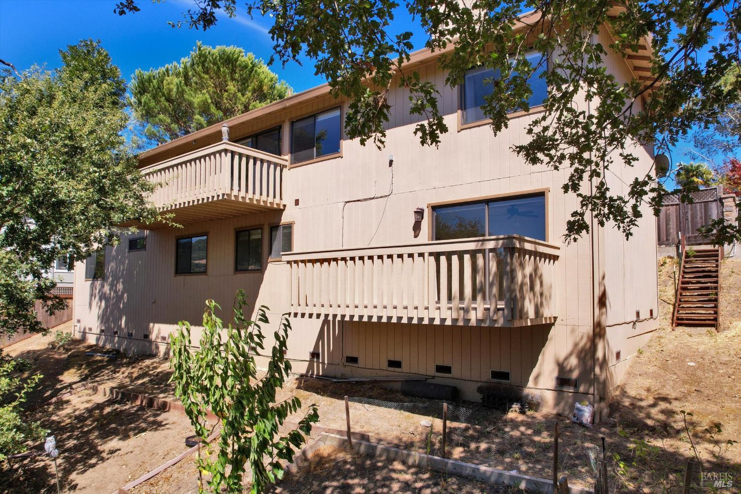 68 Rockrose Way