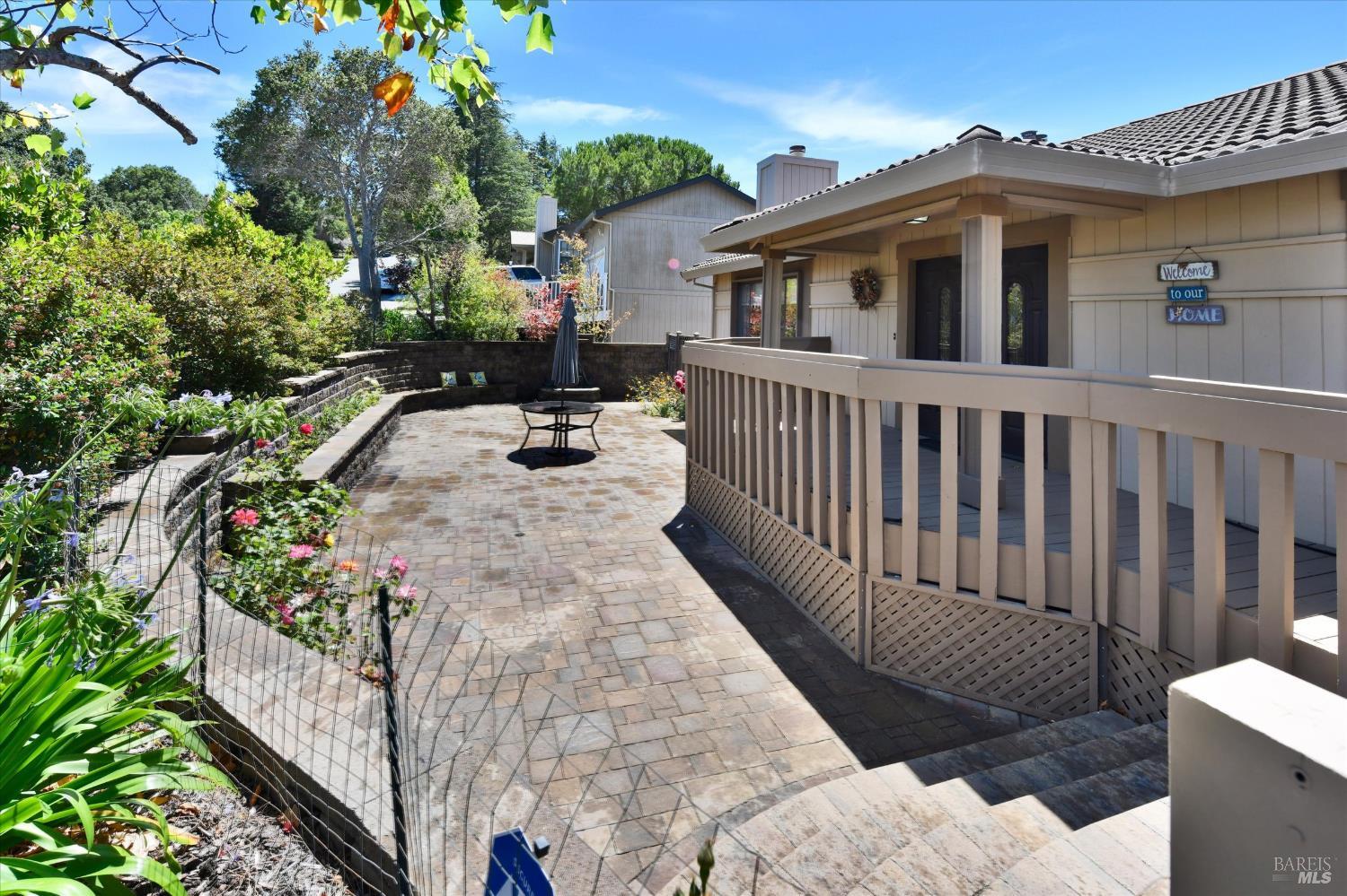 68 Rockrose Way