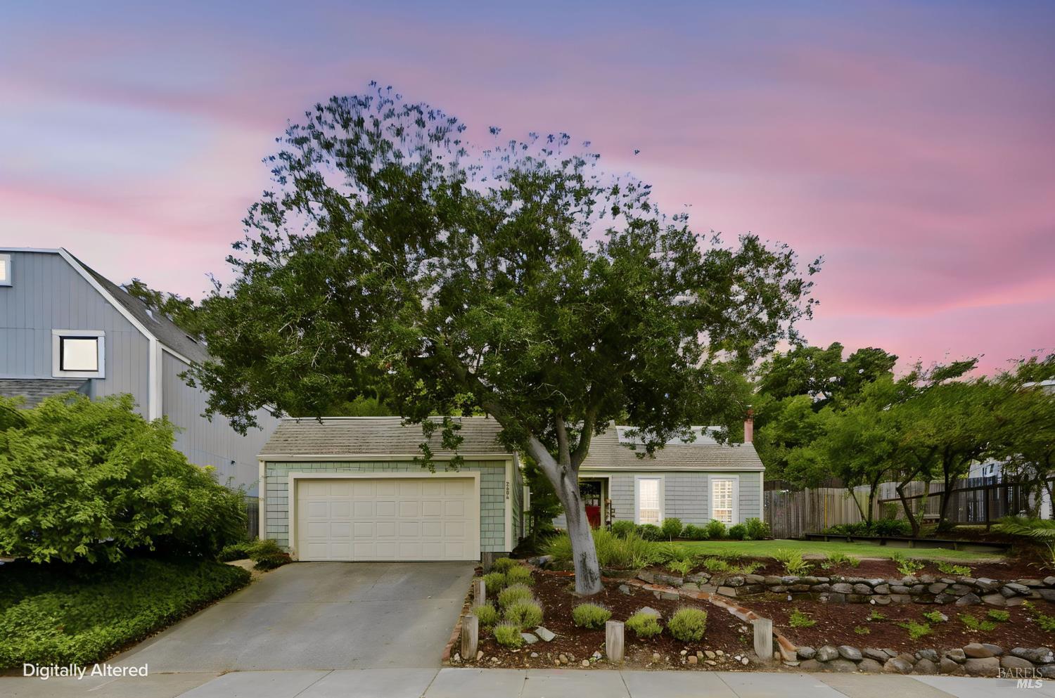 2604 Topaz Drive