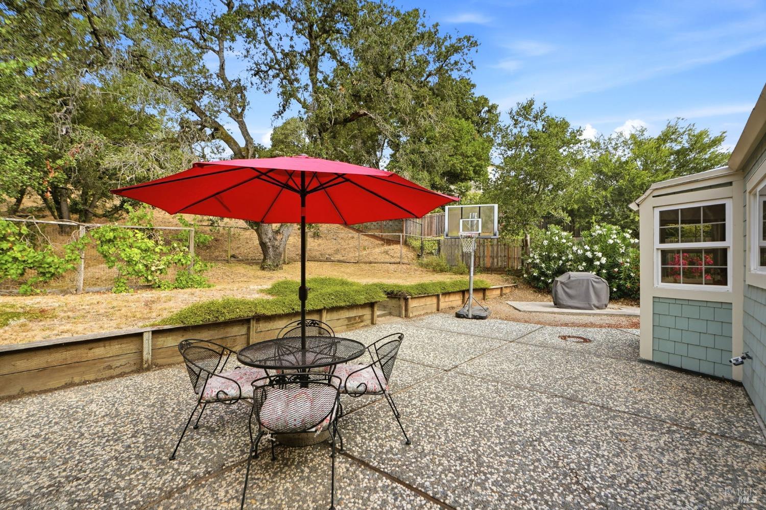 2604 Topaz Drive