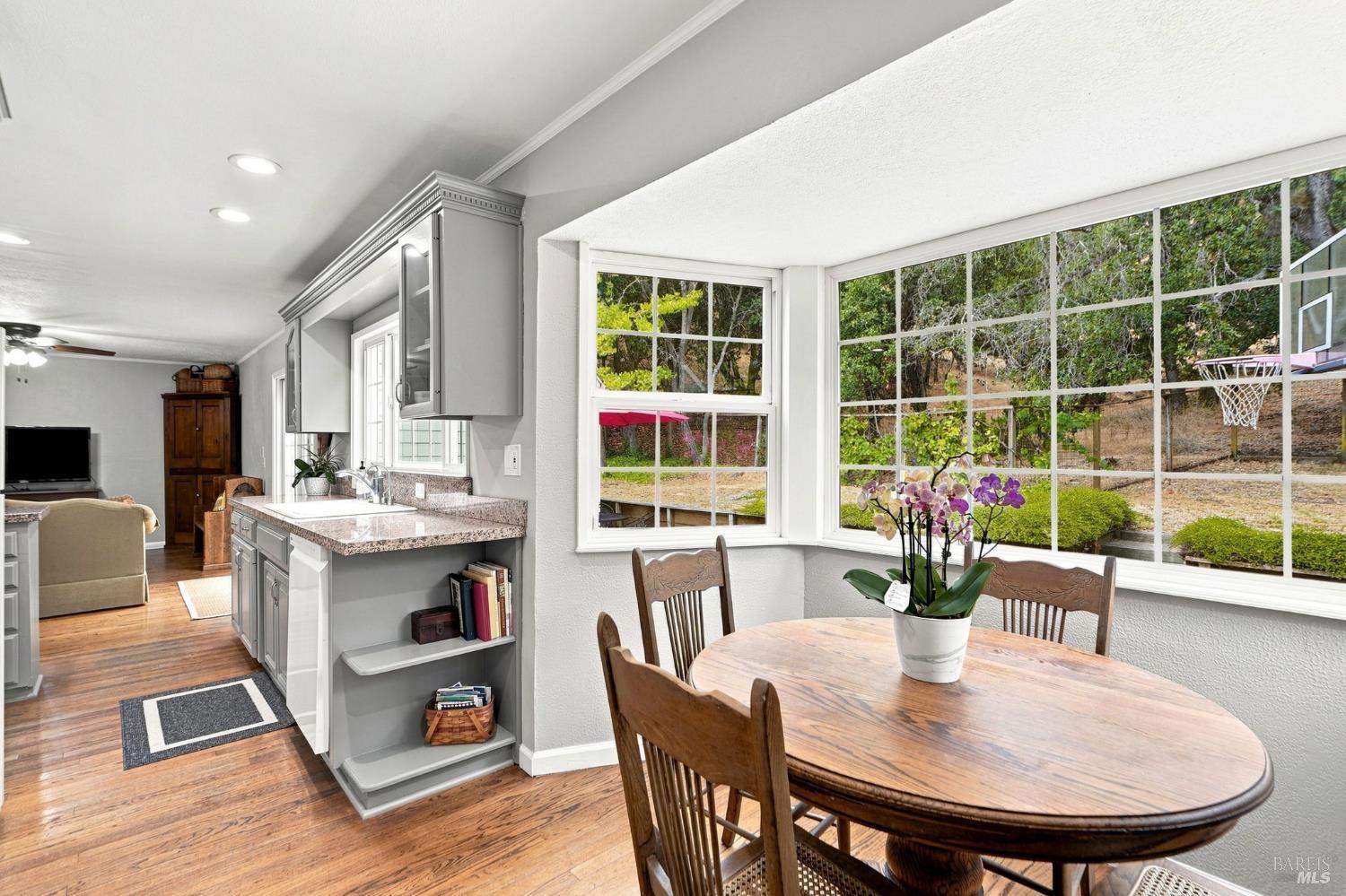2604 Topaz Drive