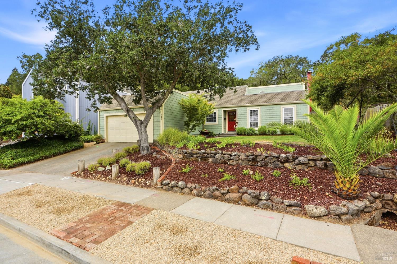 2604 Topaz Drive