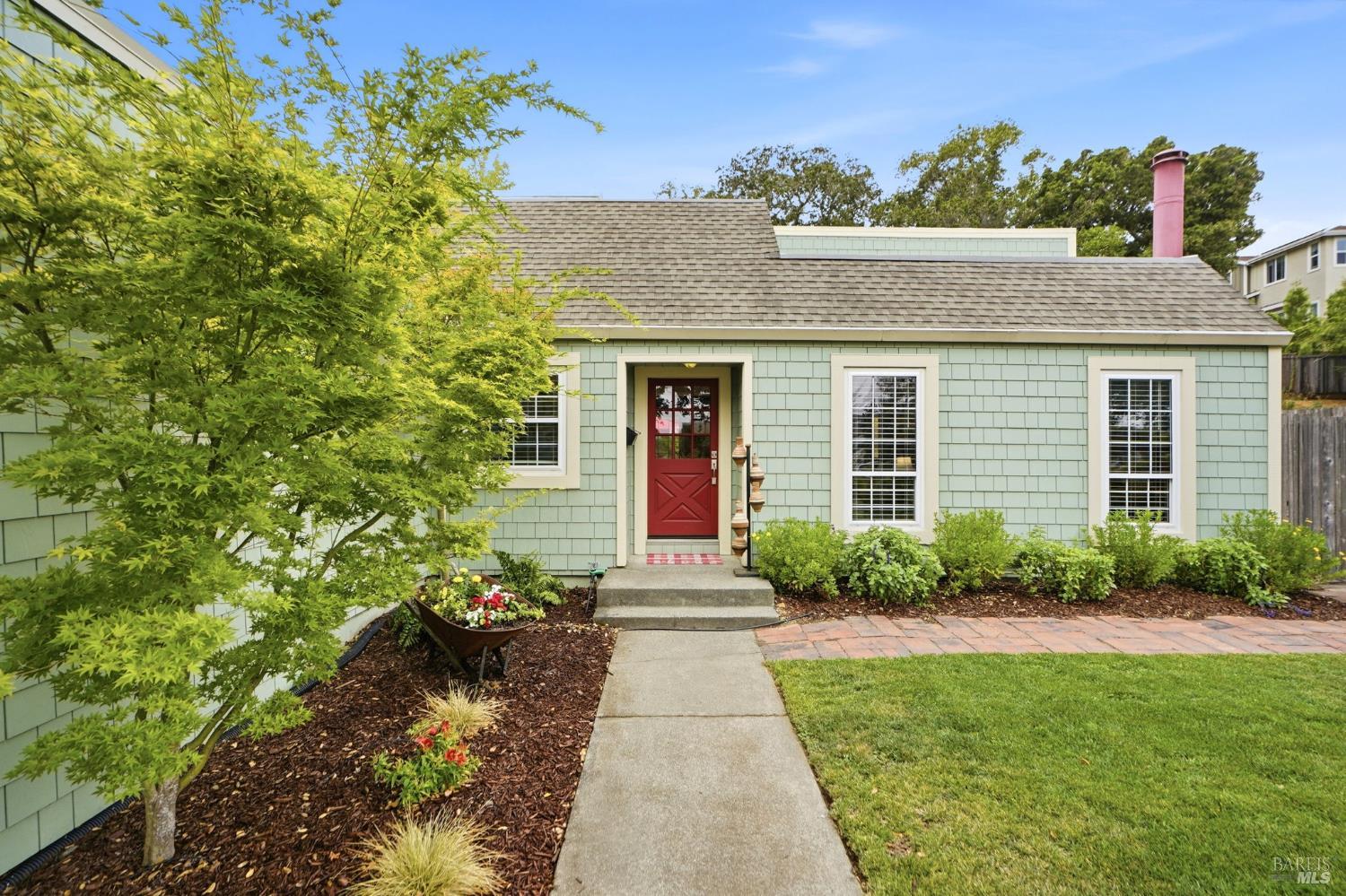 2604 Topaz Drive