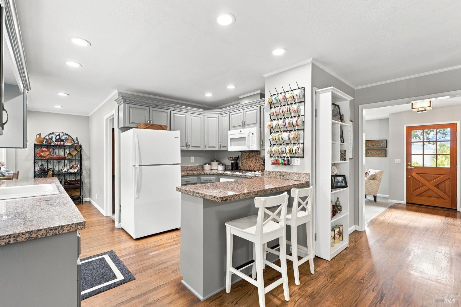 2604 Topaz Drive