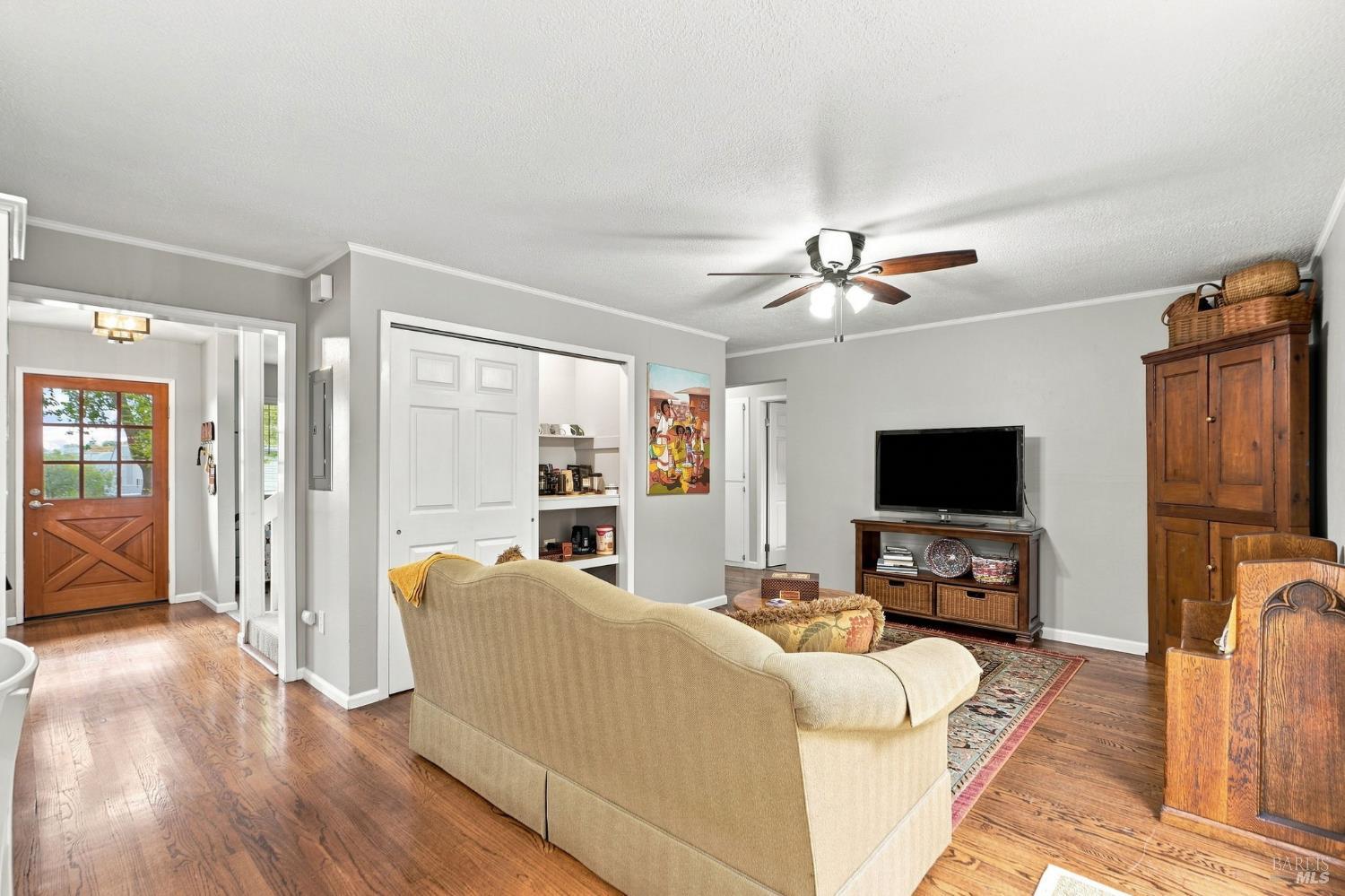 2604 Topaz Drive