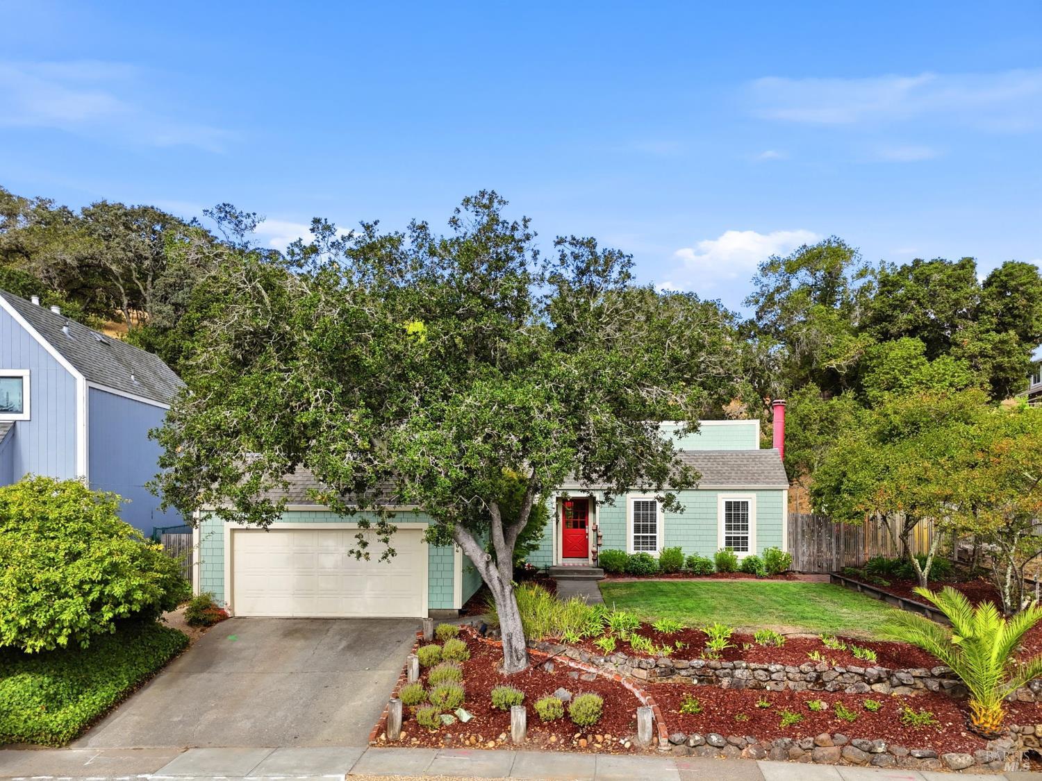 2604 Topaz Drive