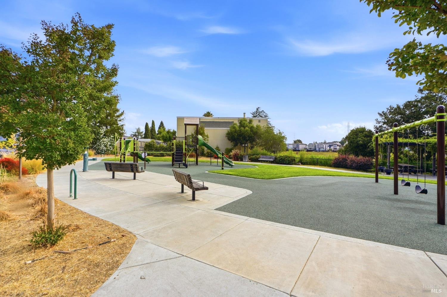 2604 Topaz Drive