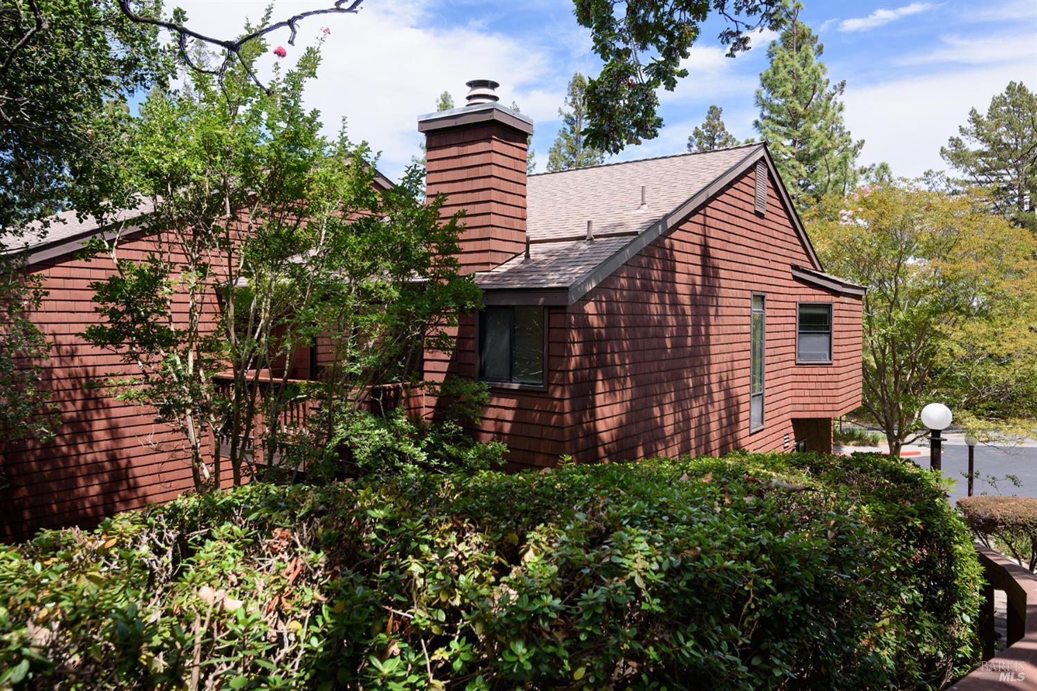 1001 Margaret Court
