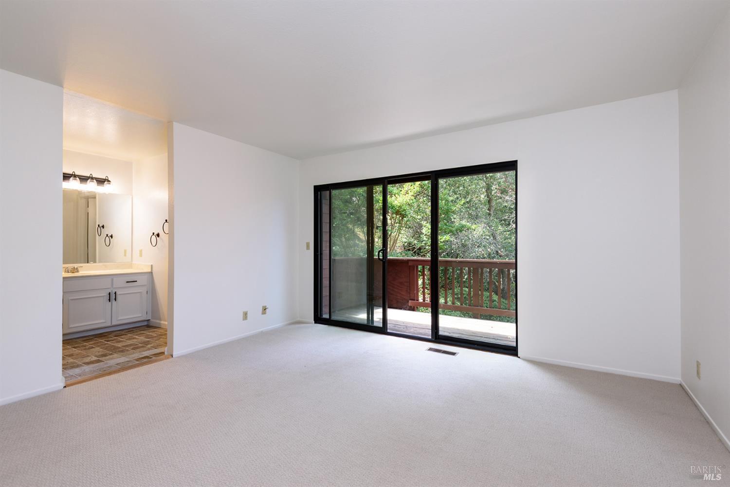 1001 Margaret Court