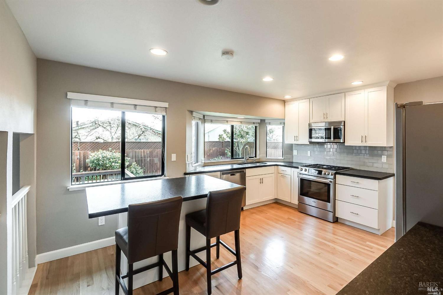 2246 Aaron Court