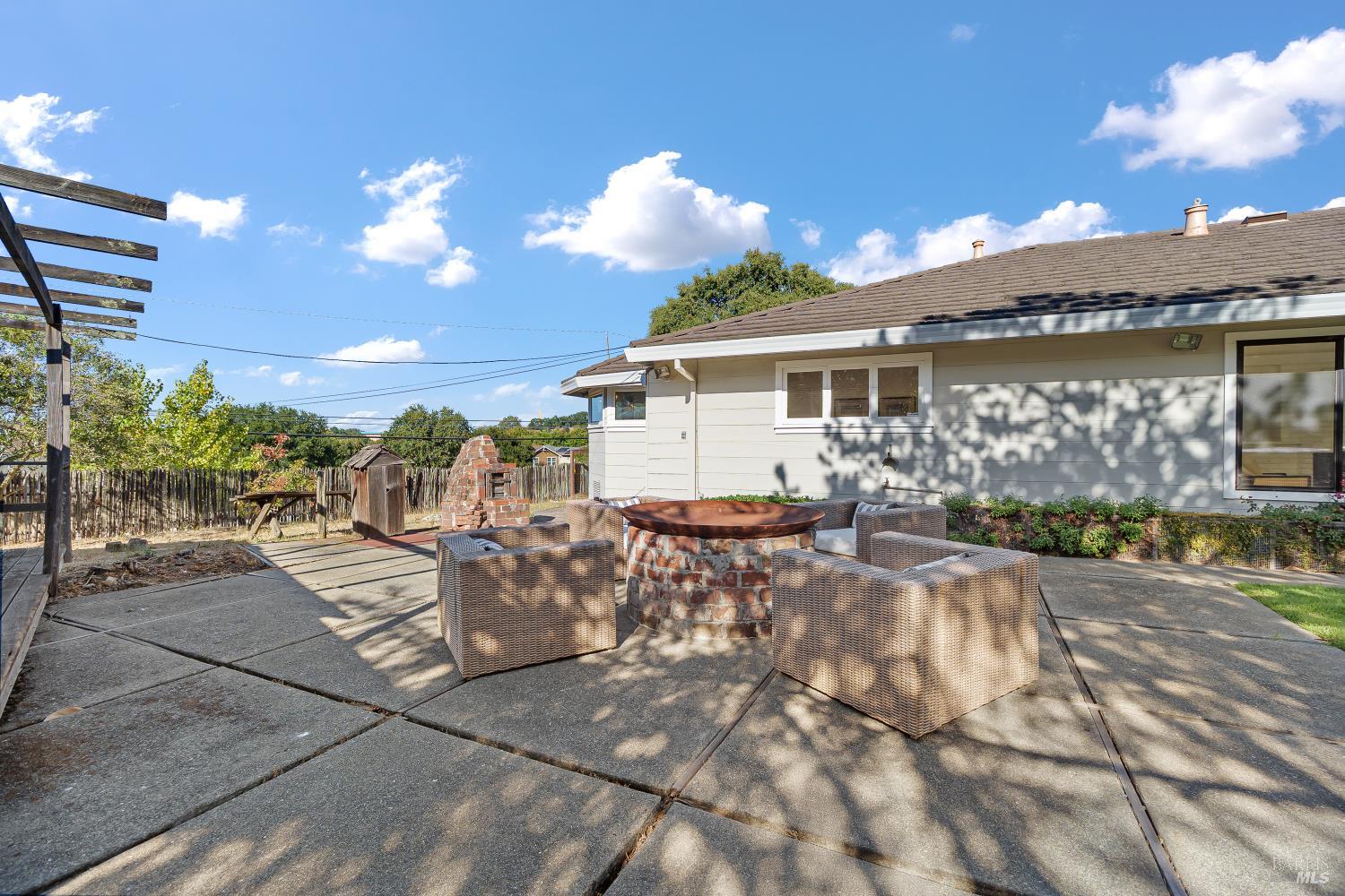 4 Ranch Road